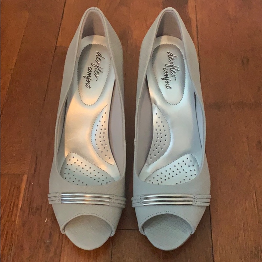 Dexflex Comfort heels